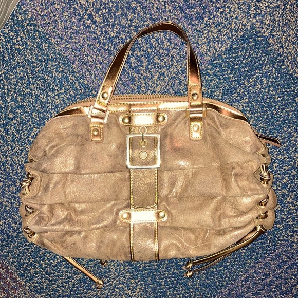 Handbags - Cute used hand bag